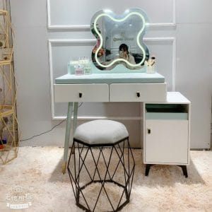 Bàn trang điểm - TD006